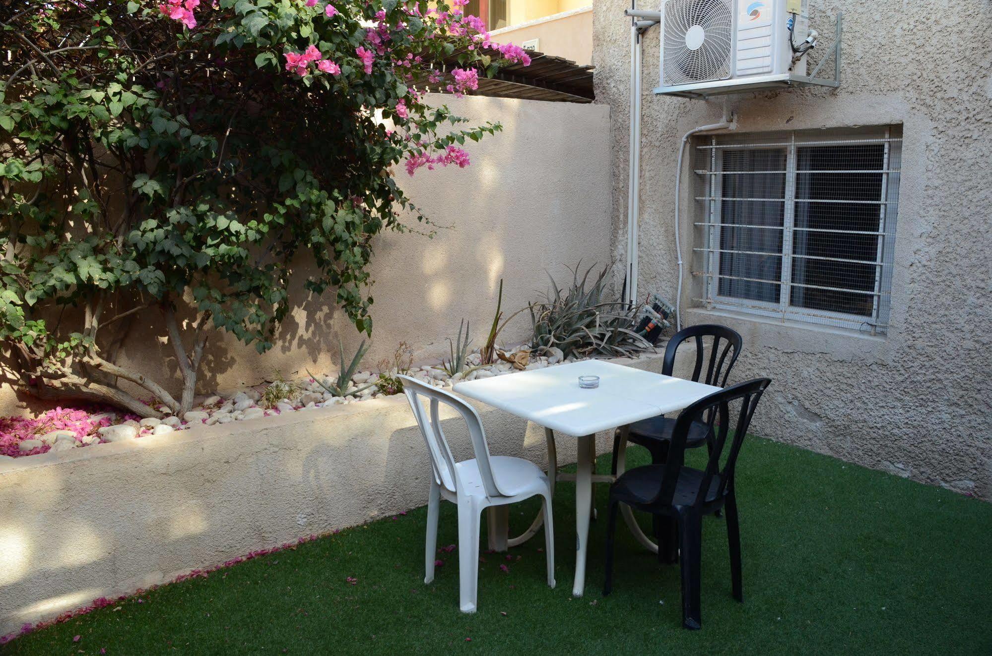 Villa Kibel Apartments Eilat Eksteriør bilde